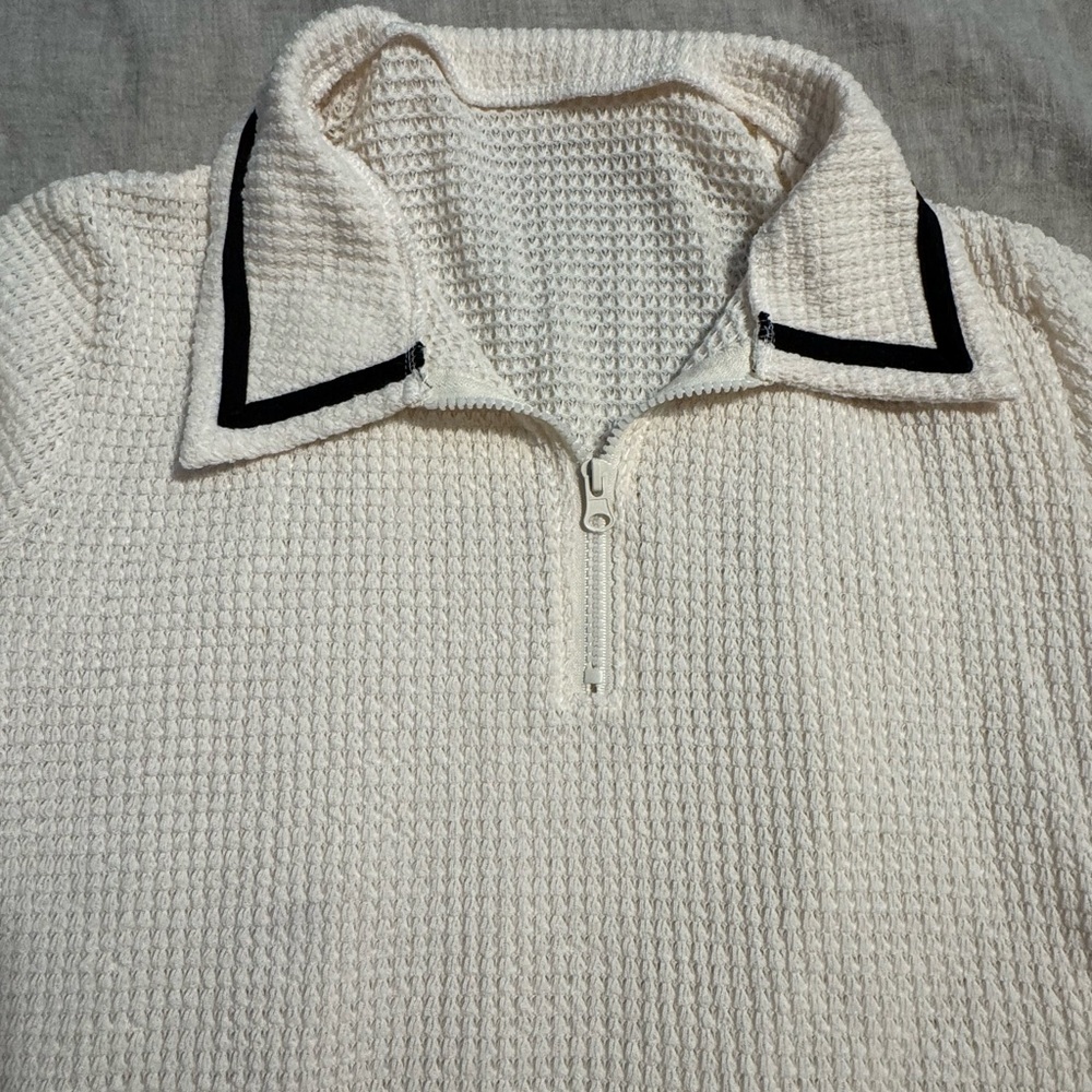 Waffle textured quarter zip polo